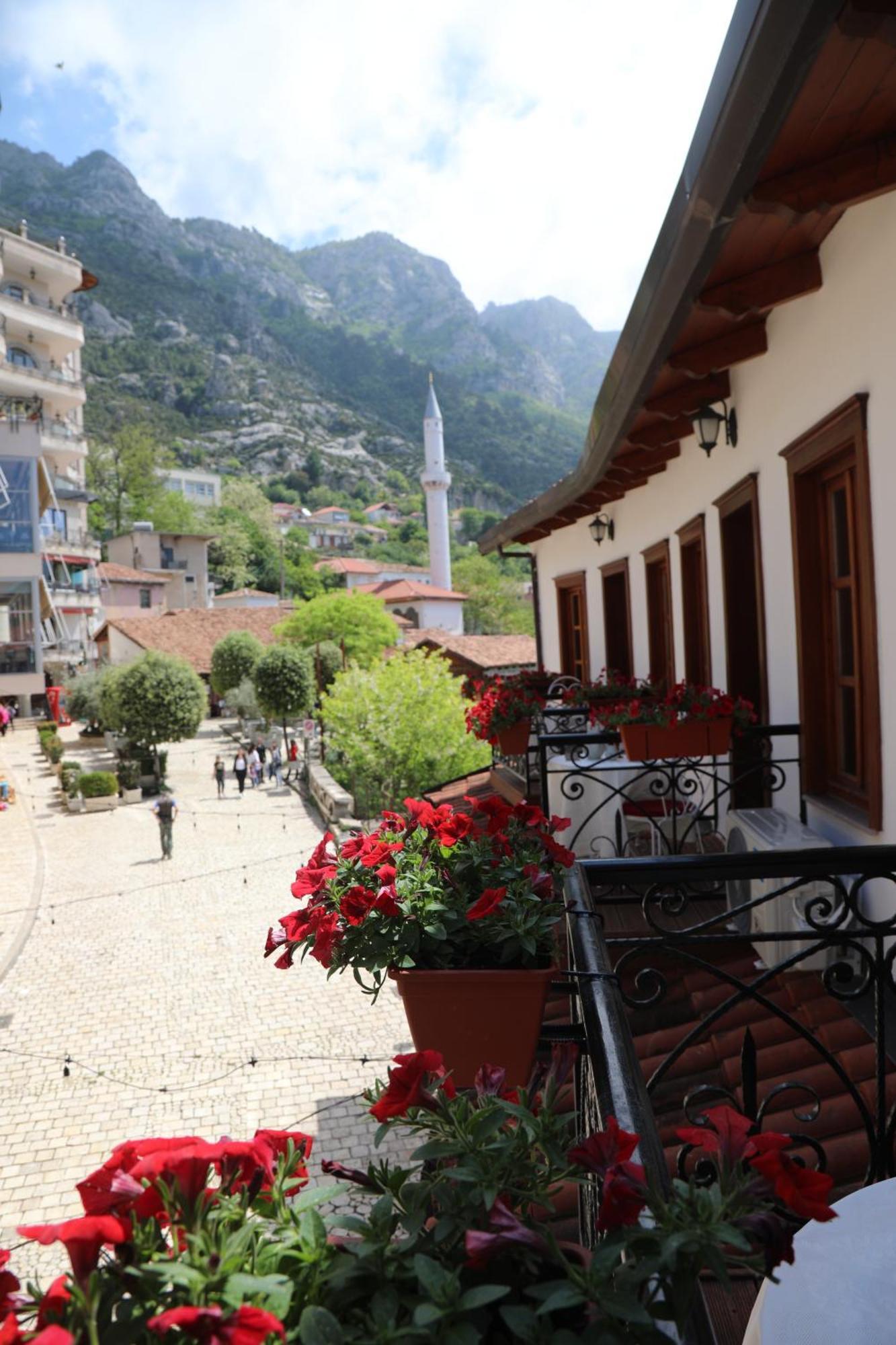 Villa Castriota Krujë Exterior foto